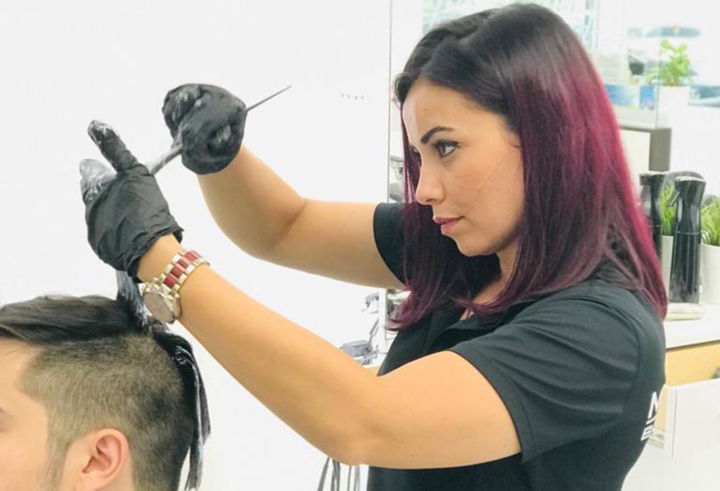 How to find a famous barbershop with excellent services - Best Barbershop